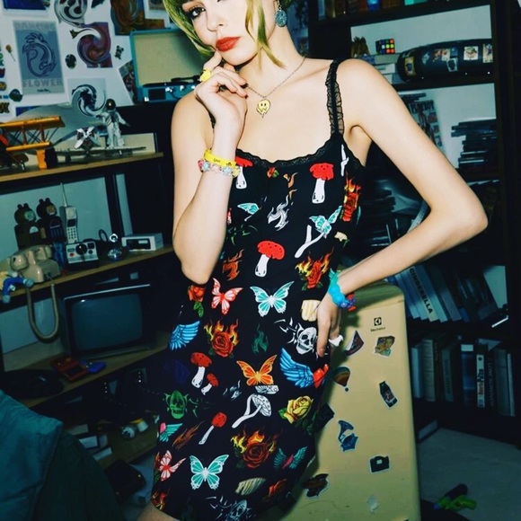 💀 NWT HALLOWEEN GOTHIC PUNK SKULL MUSHROOM STRIPED LACE SLIP DRESSES XL - Picture 8 of 11